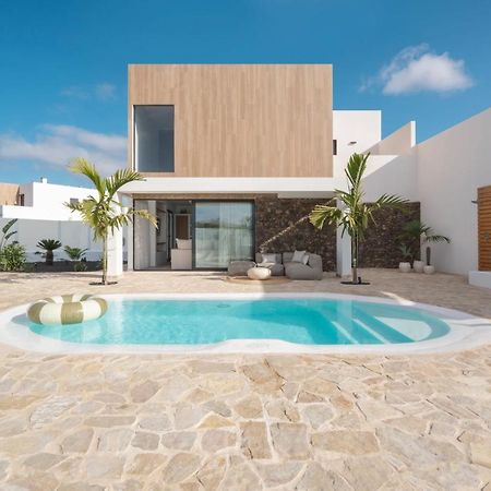 Villa Noma - Design Space With Pool In Corralejo Ngoại thất bức ảnh