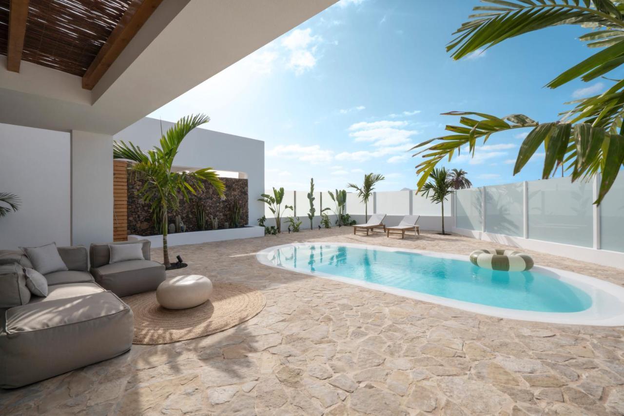 Villa Noma - Design Space With Pool In Corralejo Ngoại thất bức ảnh