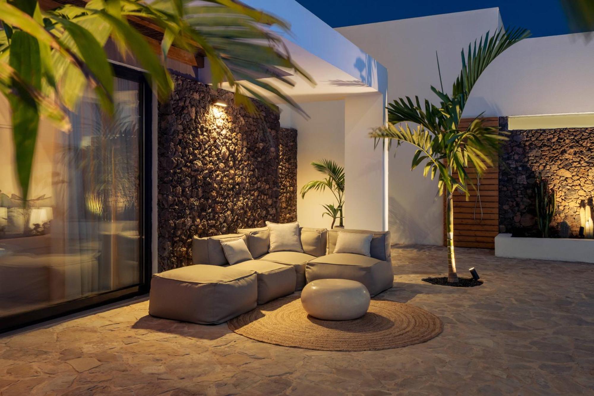 Villa Noma - Design Space With Pool In Corralejo Ngoại thất bức ảnh
